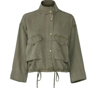 Splendid Wilder Tencel Cropped  Utility Jacket. Front pockets. Size M.